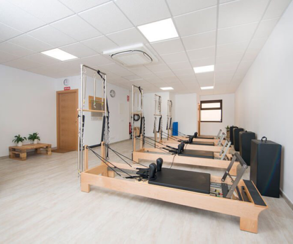 Clases de pilates con máquinas intermedio Moralzarzal