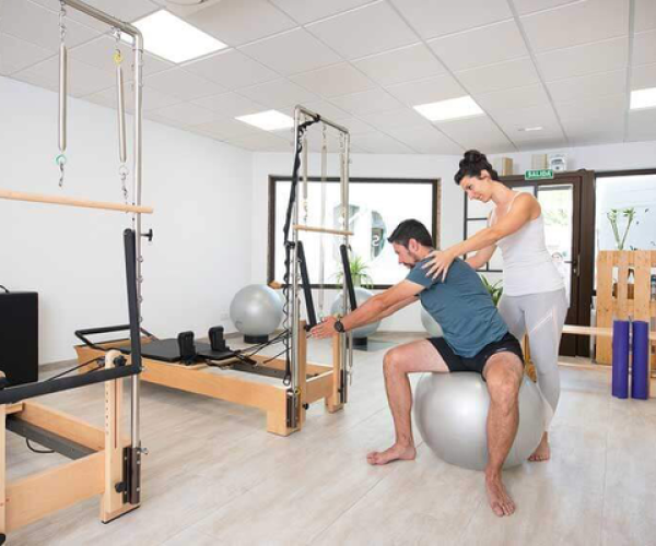 Pilates con máquinas Moralzarzar